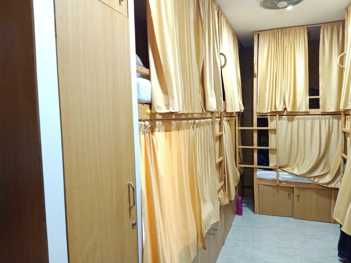 Mabrook Dormitory Mumbai Kültér fotó